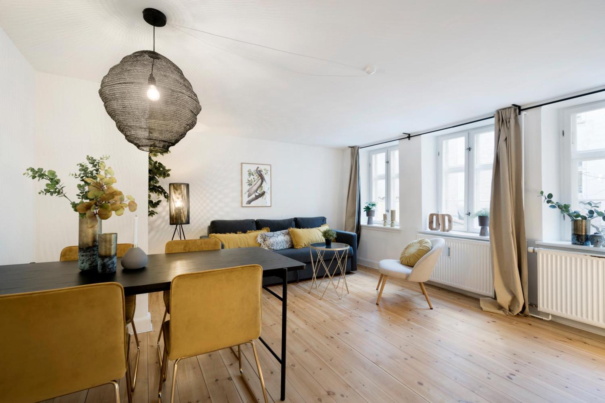 Centrally Located In Apartamento *